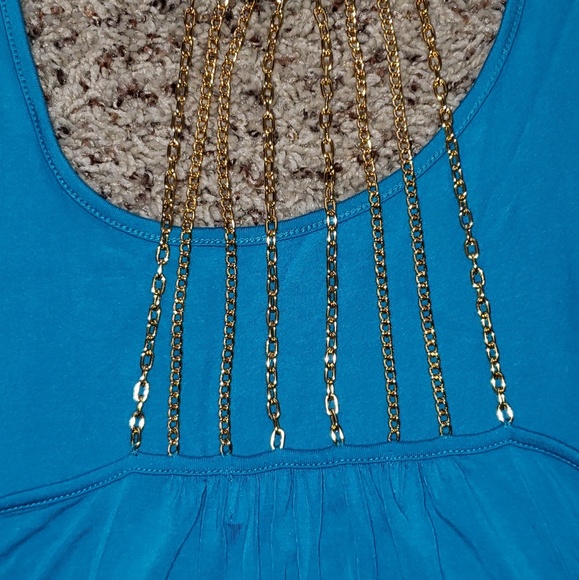 Blue Tank Top With Chain Detail - Picture 3 of 3